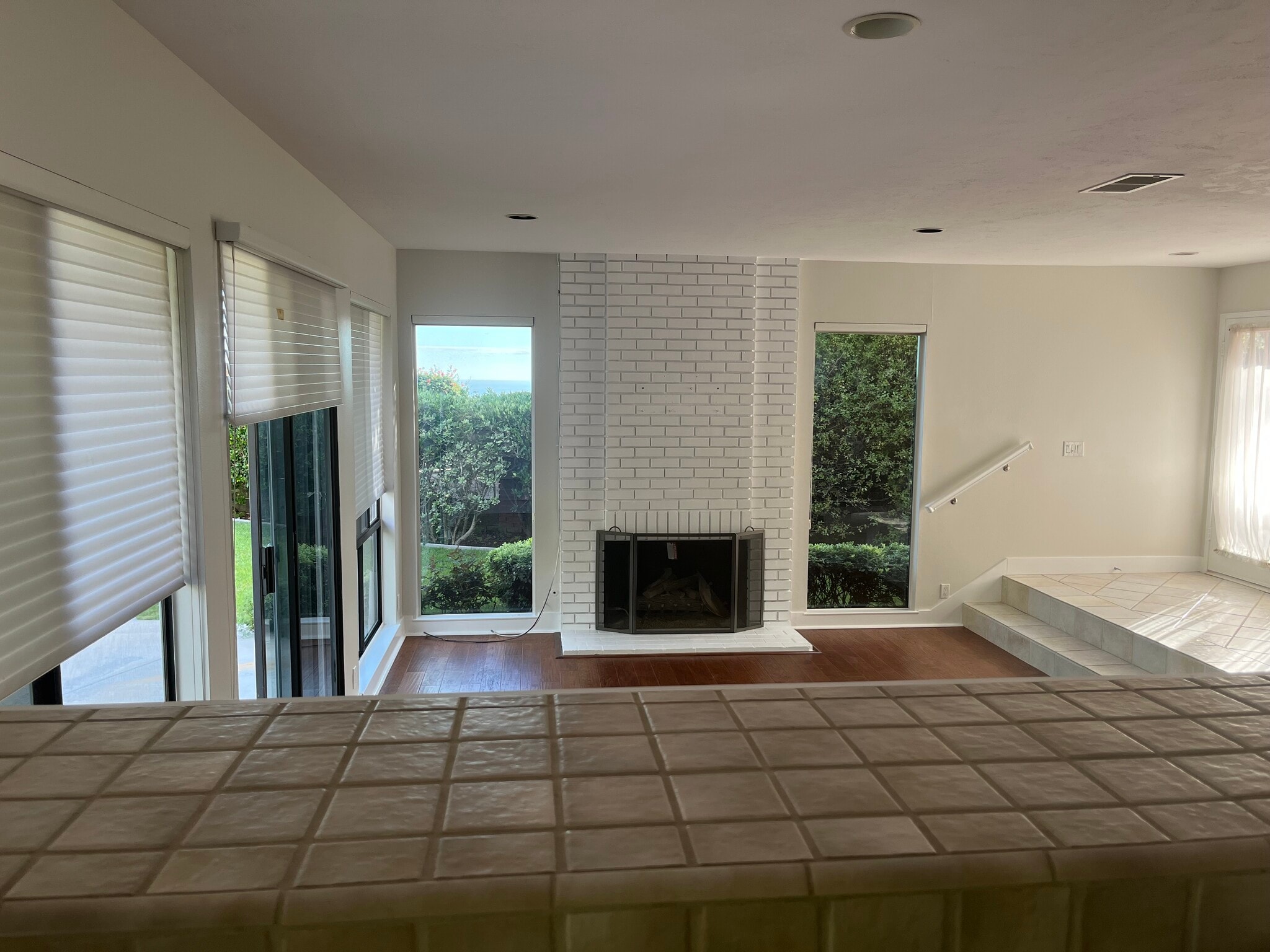 View of dining room from kitchen - 483 Calle Amigo