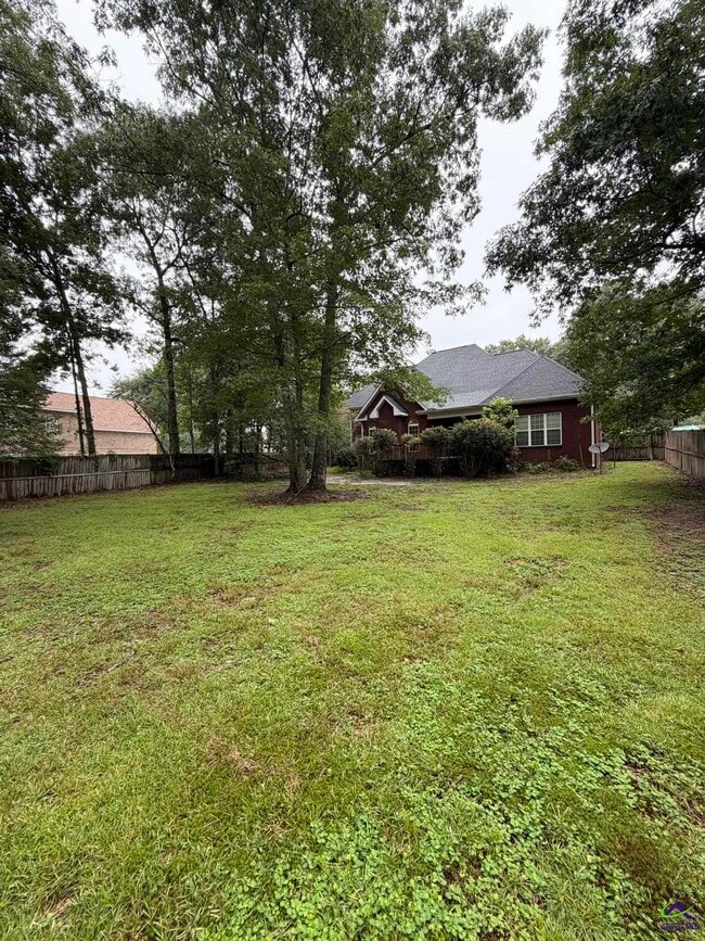 Building Photo - 254 Southfield Ct