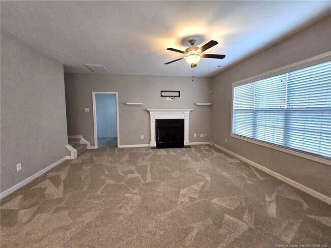 Building Photo - 1735 Cherrypoint Dr