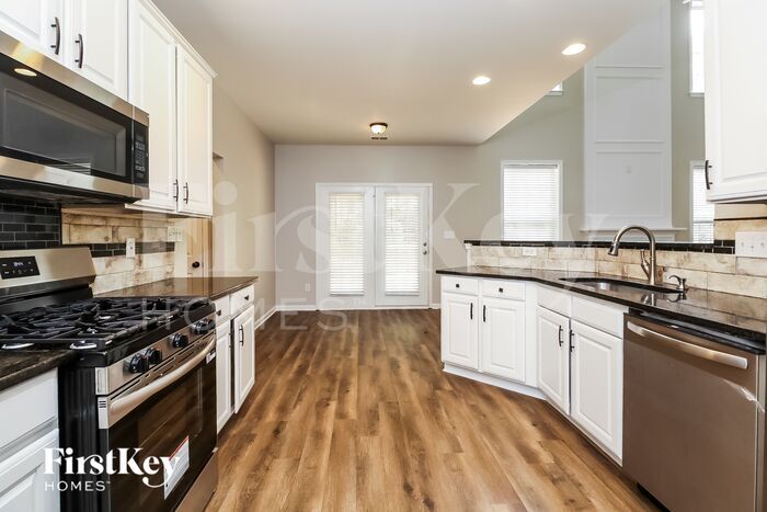 Building Photo - 7208 Lady Ann Ct