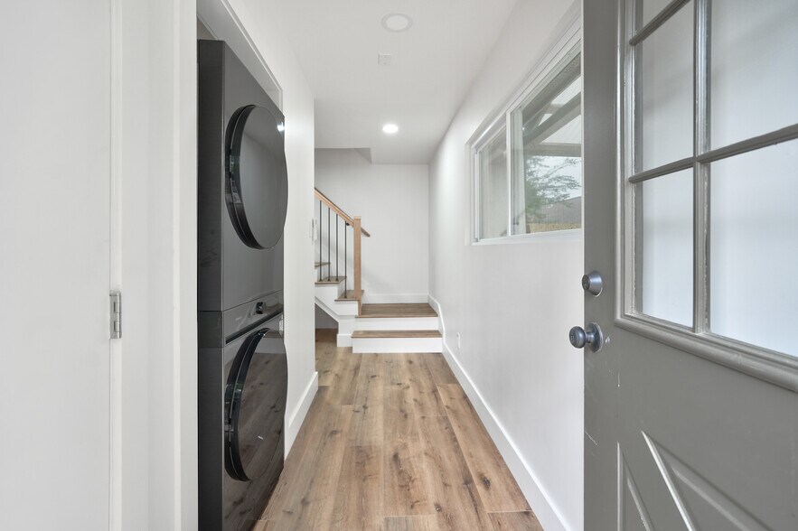 Entrance - 4323 Marlborough Dr
