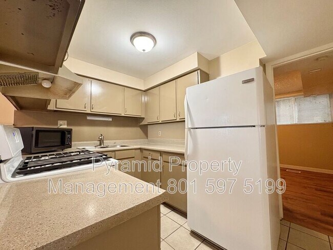 Building Photo - 353 S 1100 E