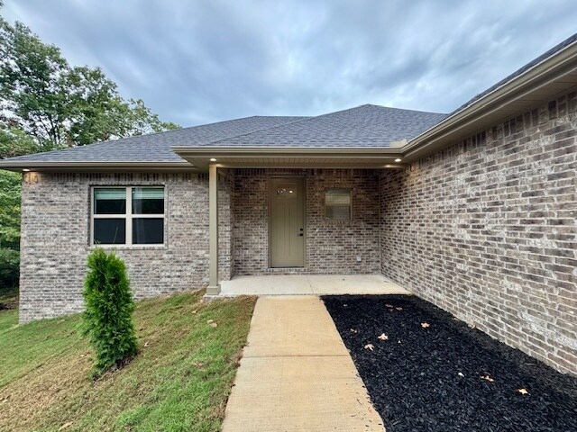 Building Photo - 38 Woodbridge Dr