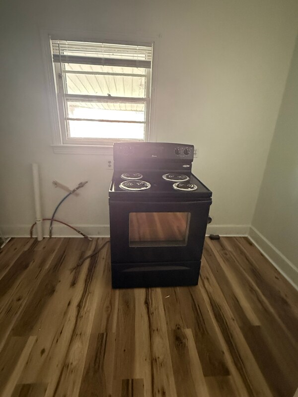 Building Photo - 1105 Sycamore Rd