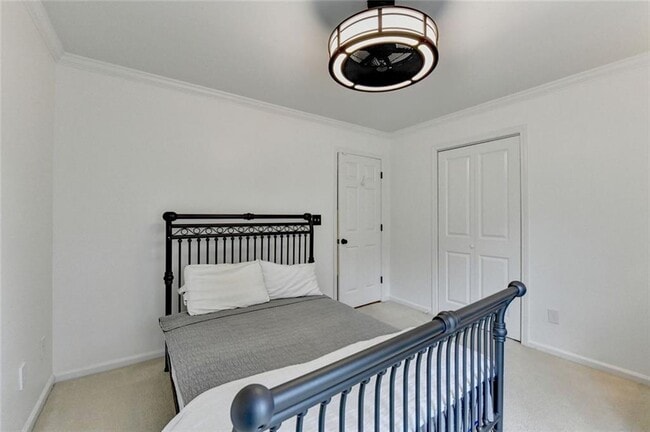 Building Photo - 2611 Briers N Dr