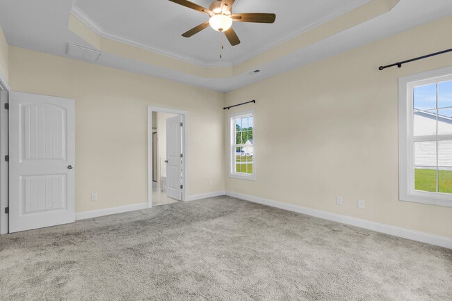 Building Photo - 174 Finch Ln
