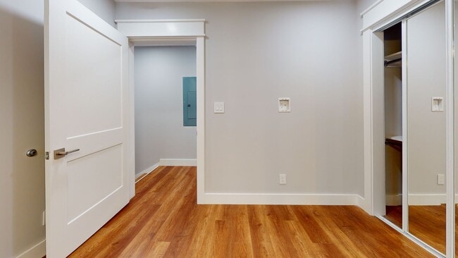 Building Photo - 1401 Forest Ave