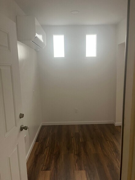 Building Photo - 1714 Union St