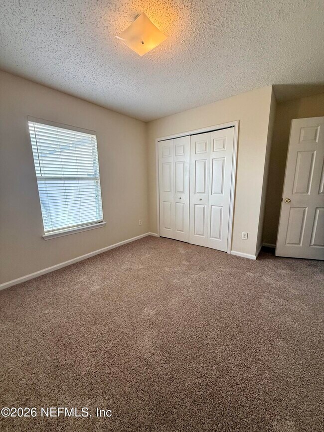 Building Photo - 3150 Highland Grove Dr