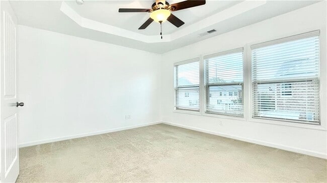 Building Photo - 436 Fieldview Ln