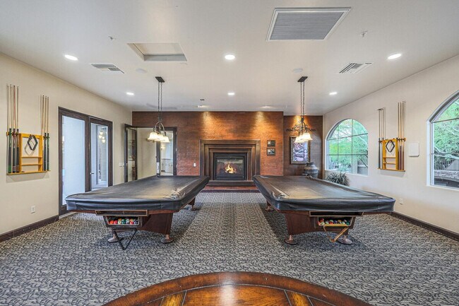 Building Photo - 5450 E Deer Valley Dr