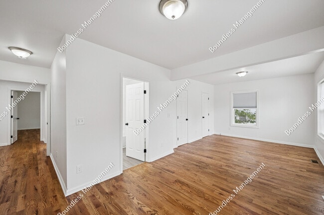 Building Photo - 2649 Blount St