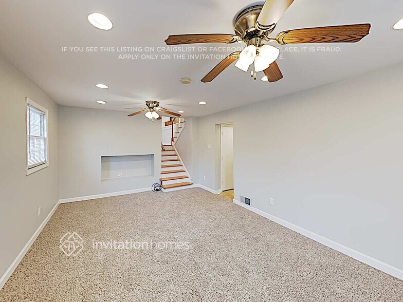 Building Photo - 2818 Archdale Dr
