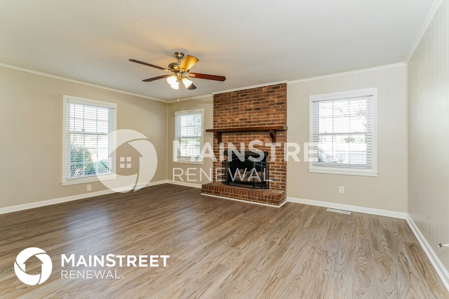 Building Photo - 231 Lori Ln