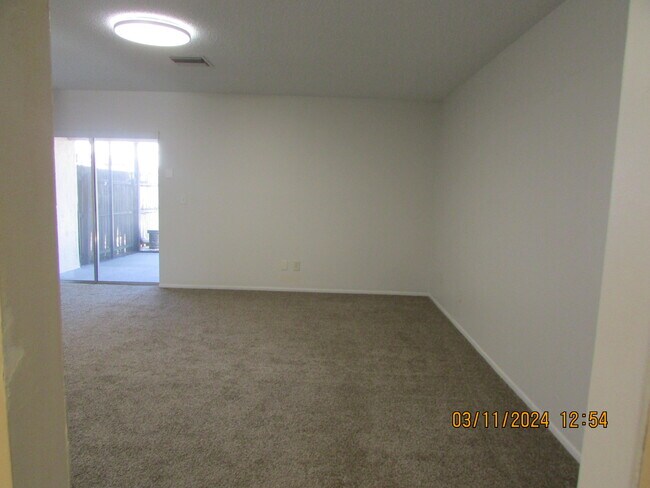 Building Photo - 1128 Mary Joye Ave