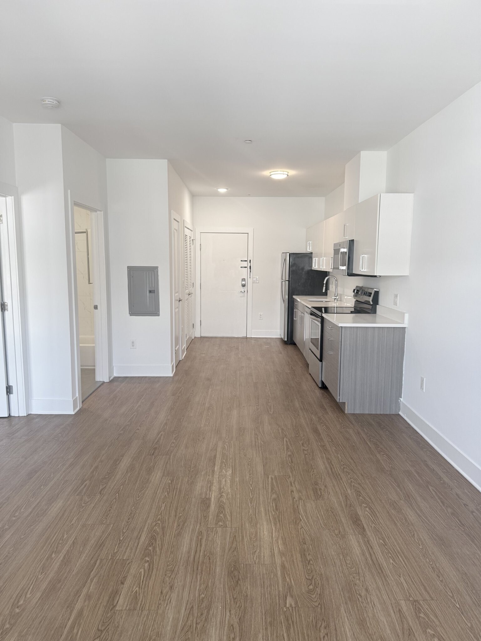 Building Photo - 429 Bergen Ave