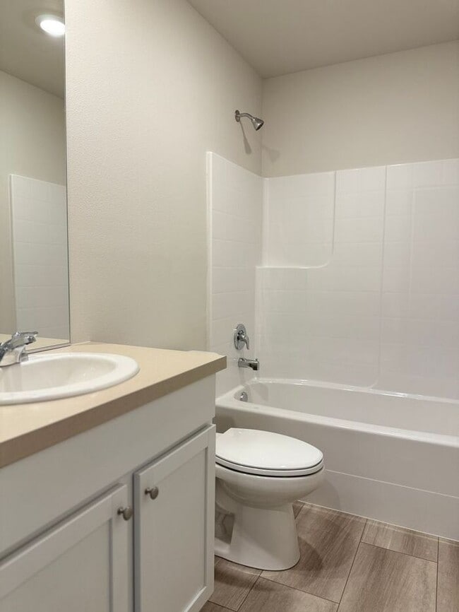 Building Photo - Newer Home in Wyndham Highlands