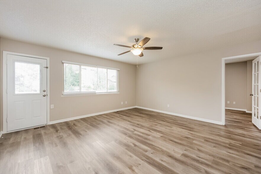 Building Photo - 8327 Chancellor Dr