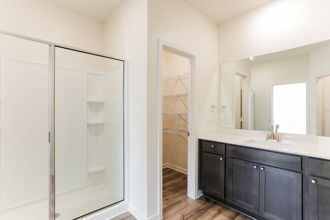 Building Photo - 9640 Dan Meyer Dr