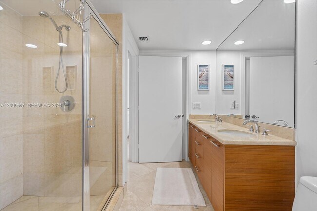 Building Photo - 50 Biscayne Blvd