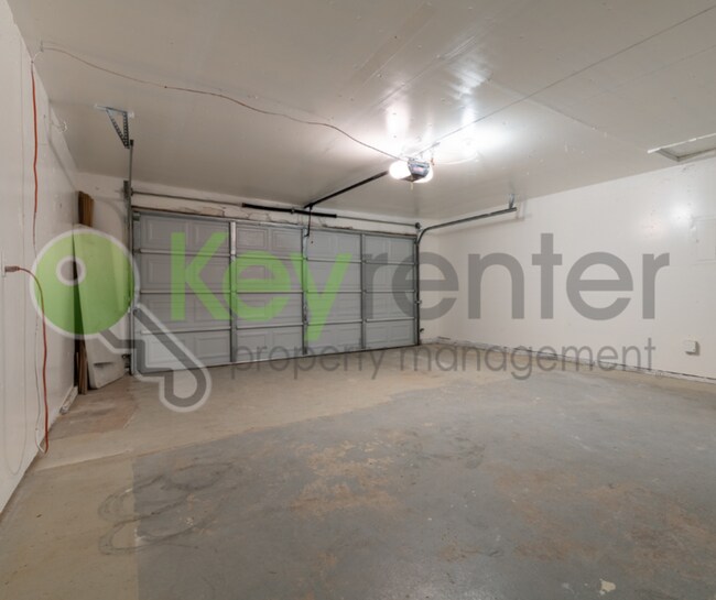 Building Photo - 5964 Moss Creek Cir