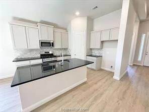 Building Photo - 4045 Houberry Lp