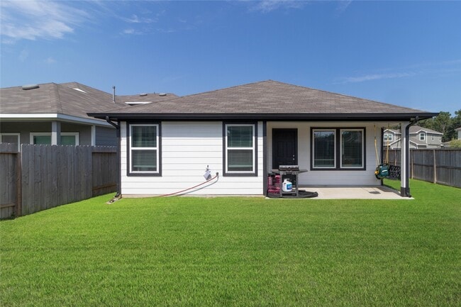 Building Photo - 14105 Upper Gardenia Ln