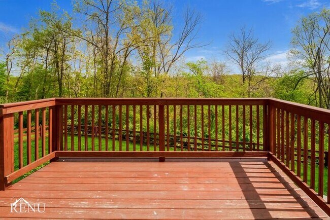 Building Photo - 5680 Tonya Marie Ct