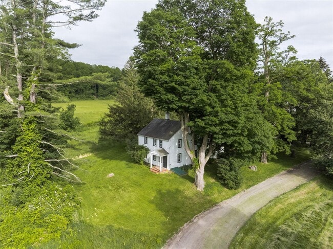 Building Photo - 11 Glen Arden Dr