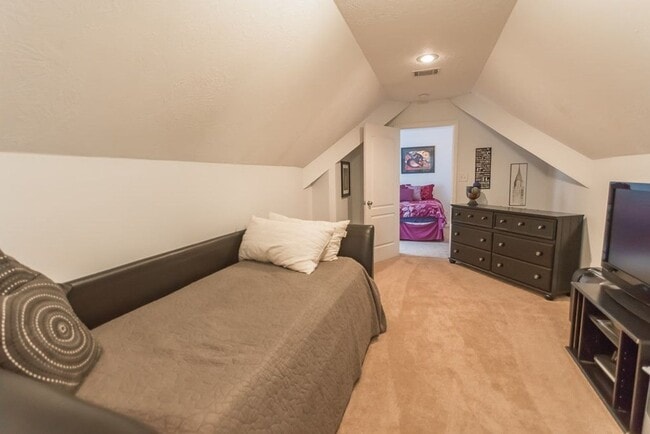 Building Photo - Beautiful Home in Evans!