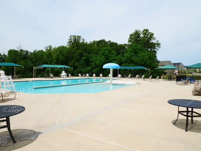 Building Photo - End Unit 3 Bedroom Townhome- Owings Mills, MD