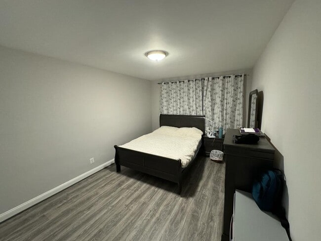 Building Photo - 401 N Armistead St