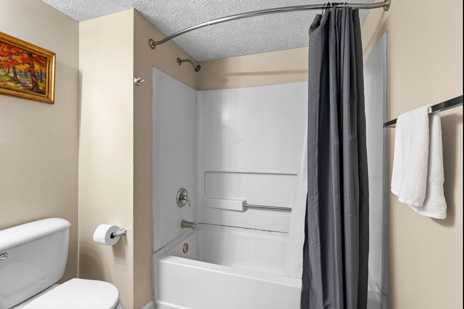 Master Bathroom - 5300 Forest Downs Ln