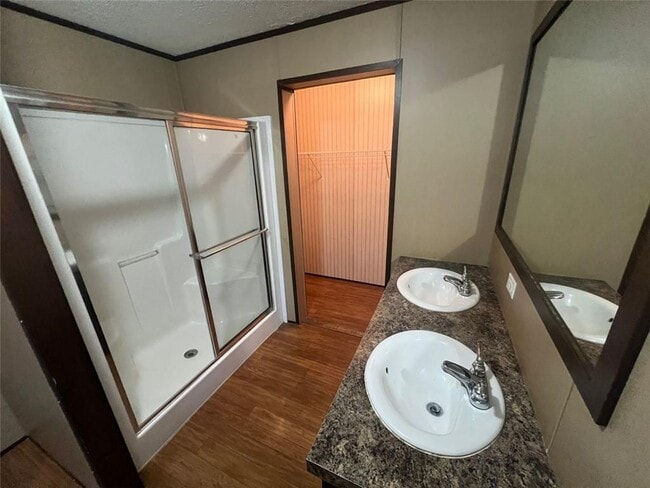 Building Photo - 6255 Malibu Ridge