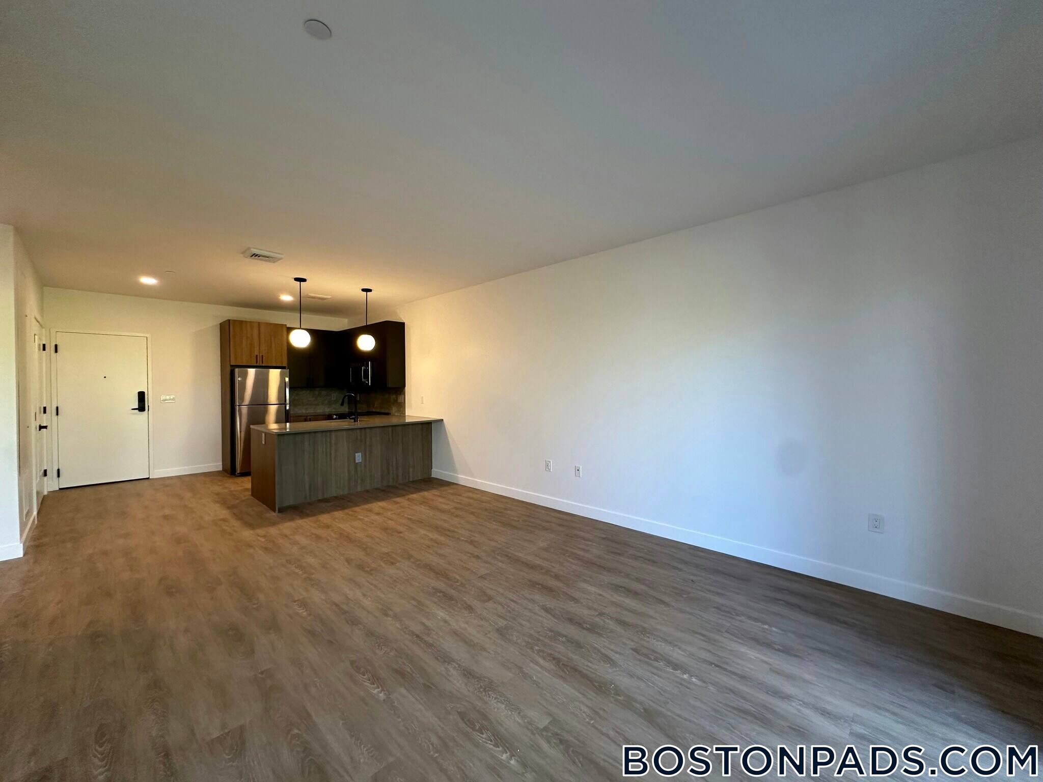 Building Photo - 199 Gardner St