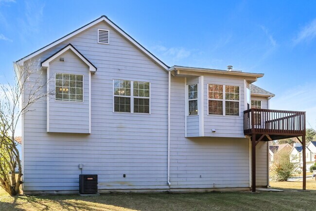 Building Photo - 3105 Brookfield Dr SW