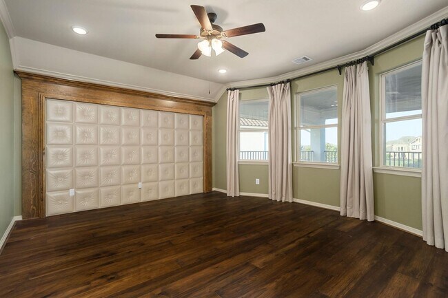 Building Photo - 2607 Hollingsworth Pine Ln