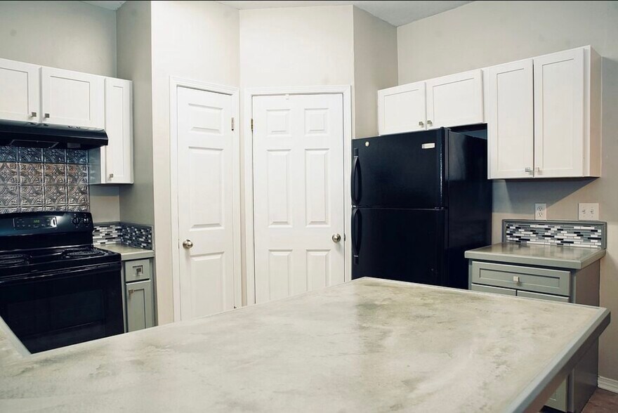 Building Photo - 5131 Butter Creek Ln
