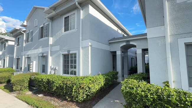 Primary Photo - Newly renovated 3 bedroom/2.5 bath townhou...