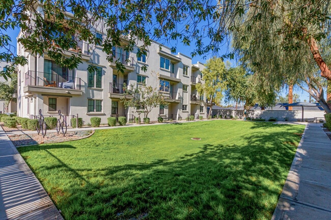 Building Photo - 4235 N 26th St