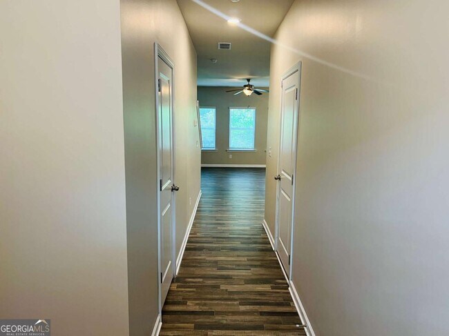 Building Photo - 4957 Elm Brook Dr