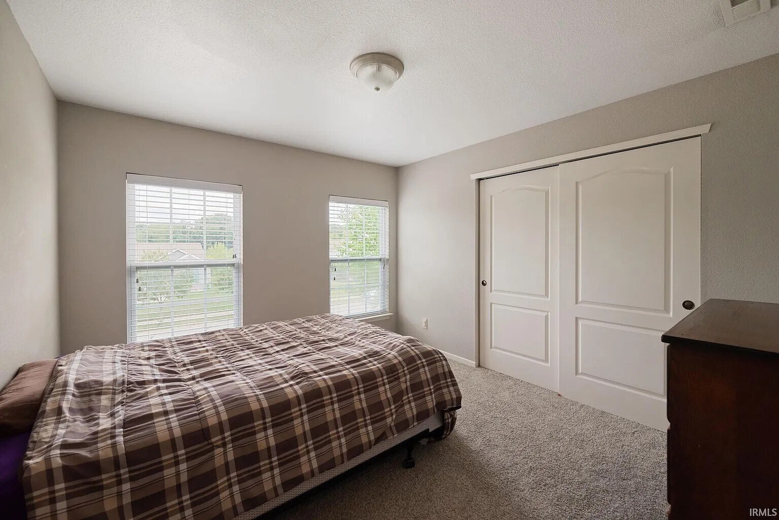 Building Photo - 4898 Little Pine Dr