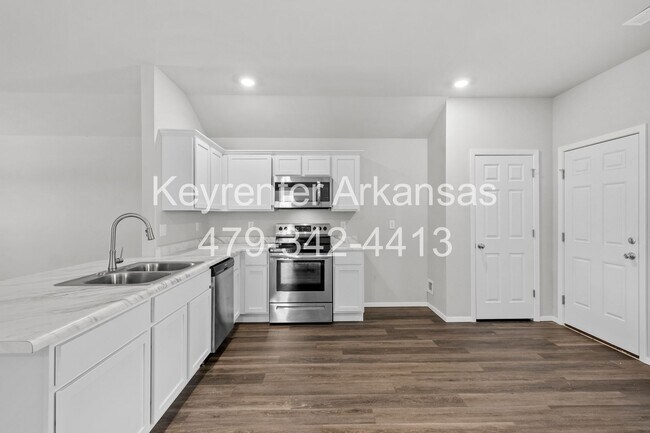 Building Photo - 817 S Katlyn Dr