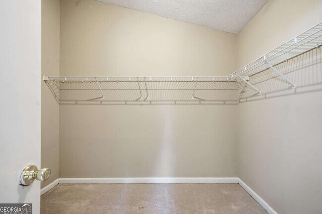 Building Photo - 3070 Bugle Dr