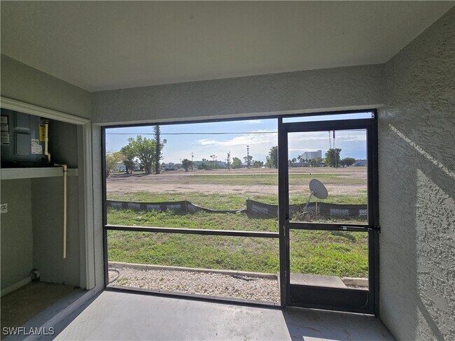 Building Photo - 4815 Triton Ct E