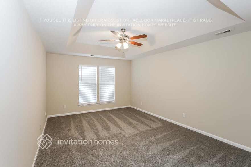 Building Photo - 13603 Sunrise View Dr