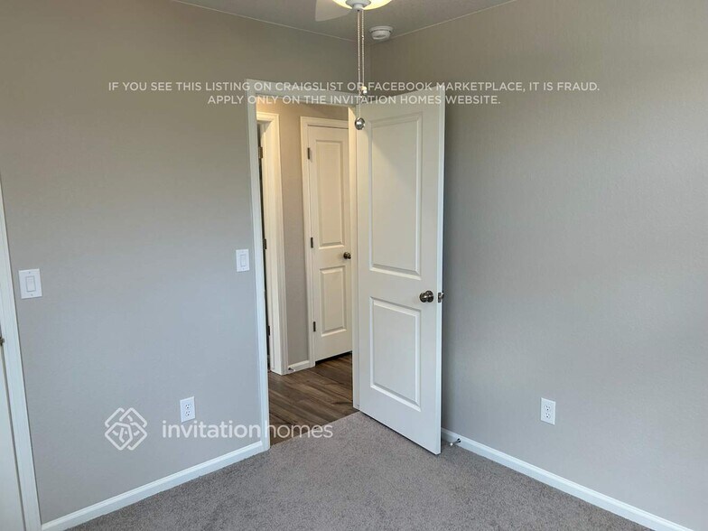 Building Photo - 9294 Oro City Loop