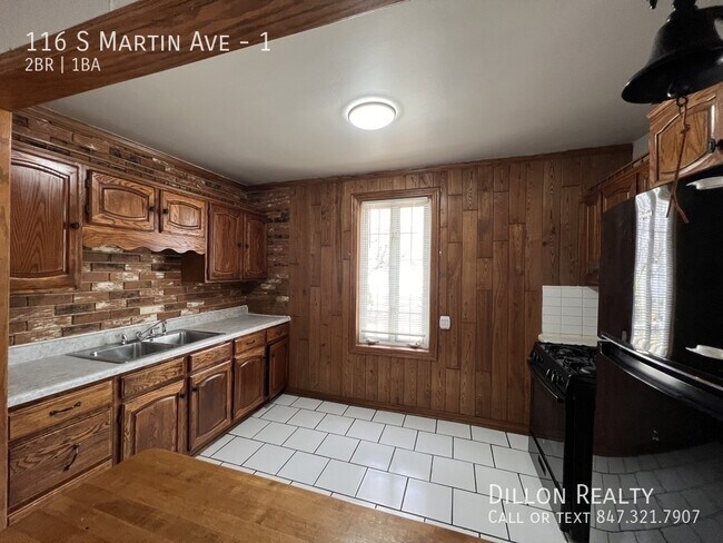 Building Photo - 116 S Martin Ave