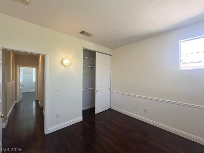 Building Photo - 1809 Snow Spring Ln