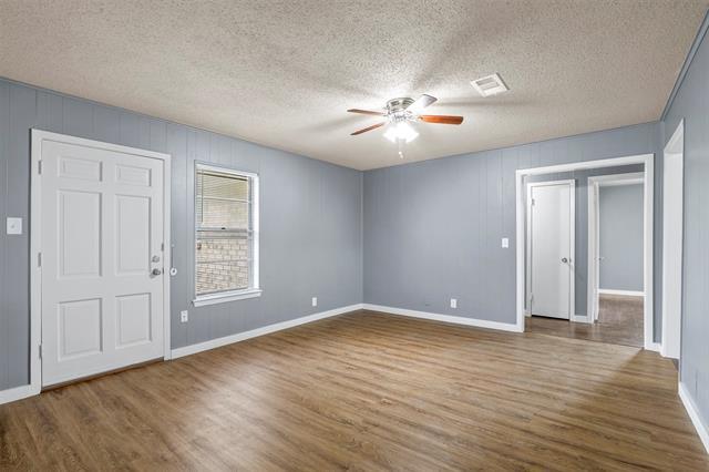 Building Photo - 104 Belden Cir